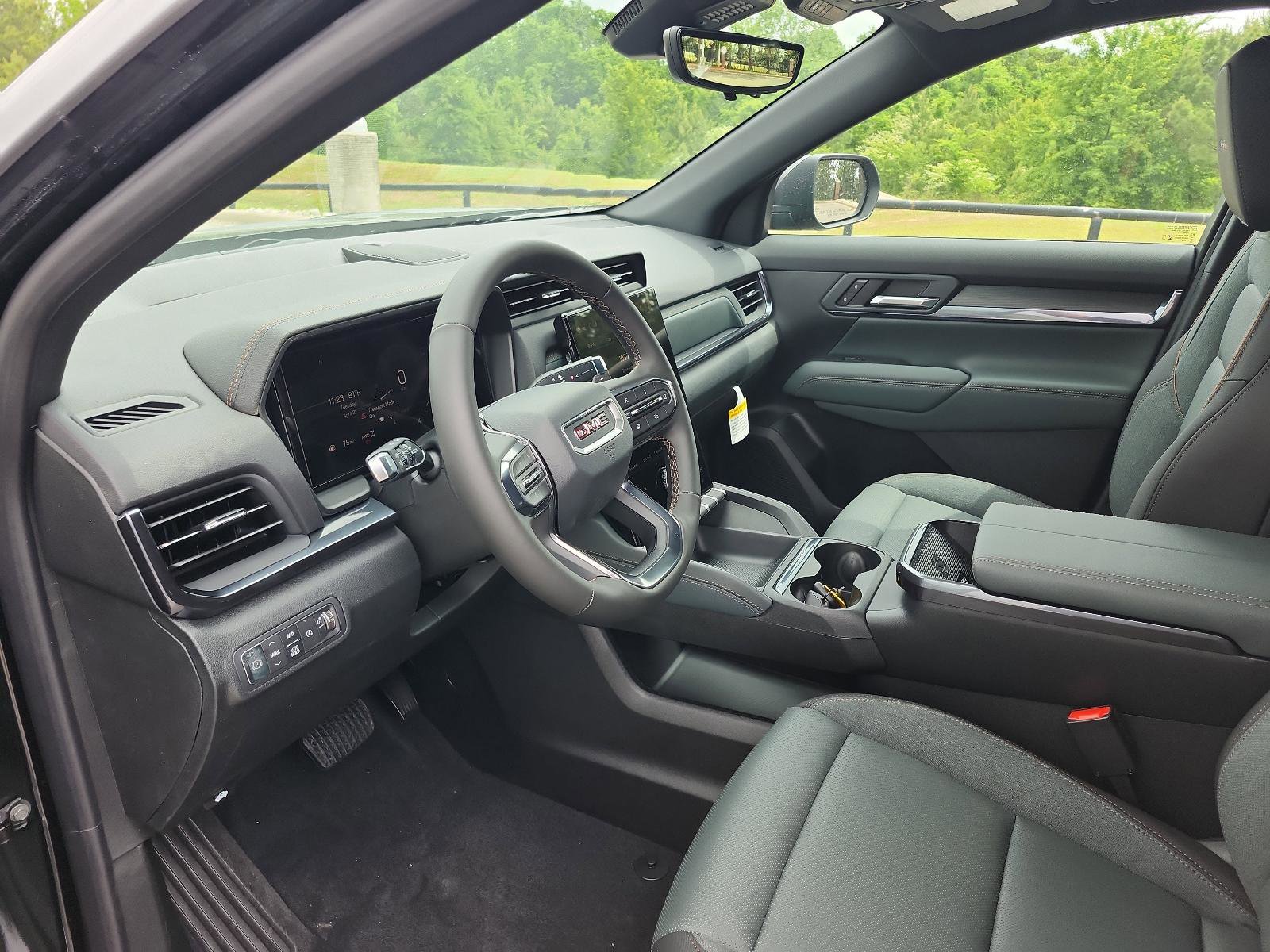 New 2026 GMC Terrain AT4 w/ Convenience Package III image 12