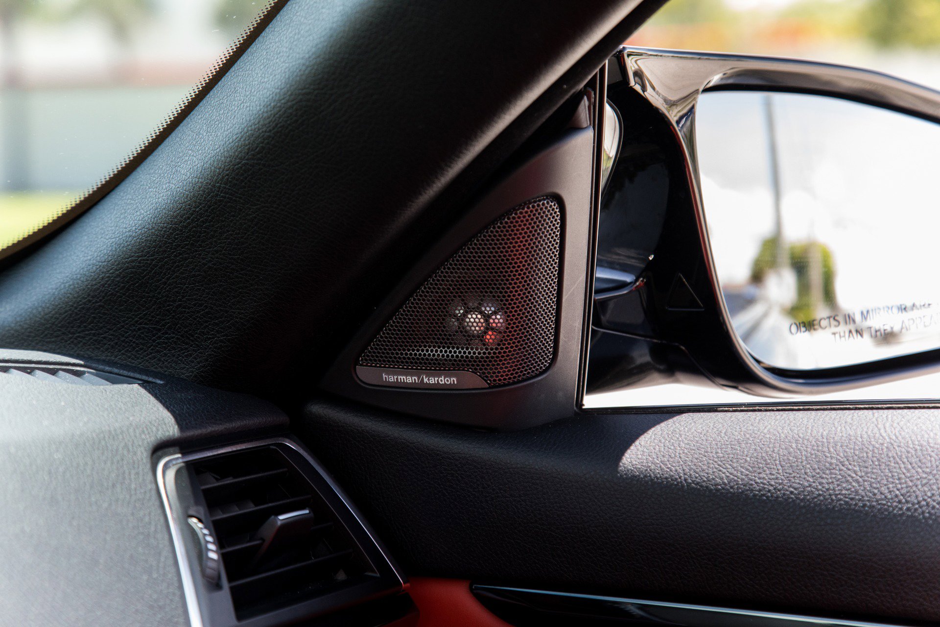 Used 2016 BMW M4 Convertible image 42