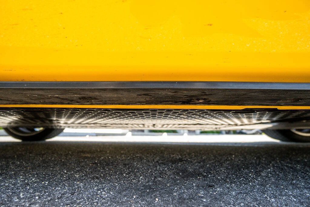 Used 2006 Ford GT RWD image 24
