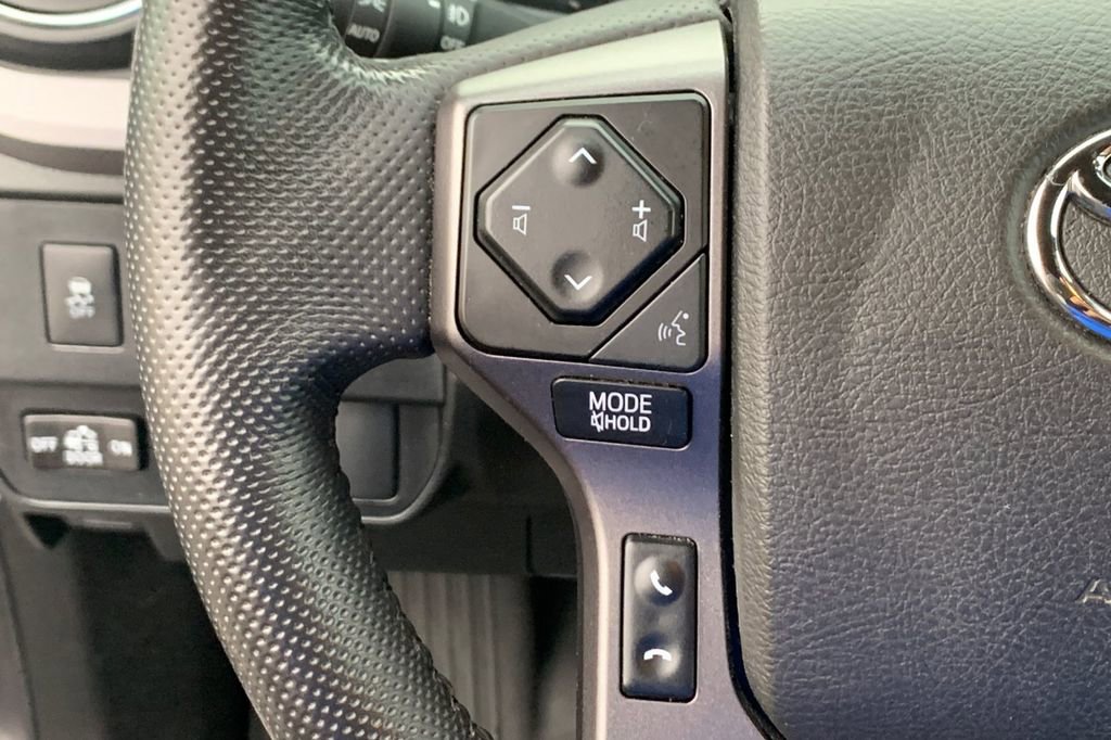 Used 2023 Toyota Tacoma TRD Sport image 28
