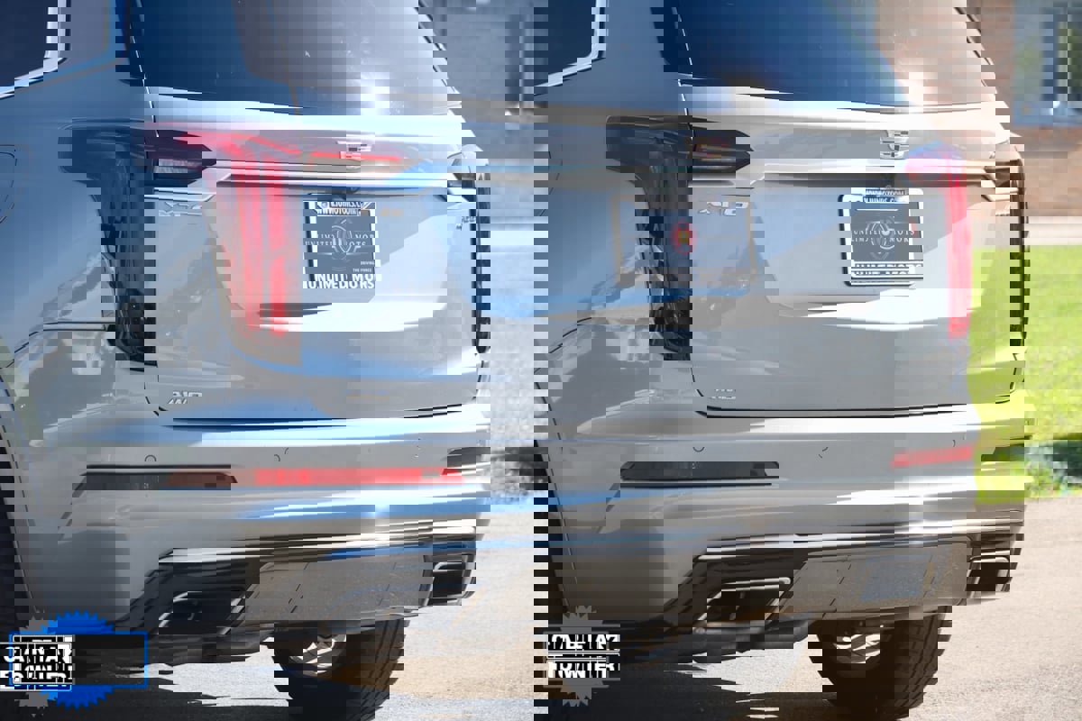 Used 2023 Cadillac XT6 Premium Luxury image 27