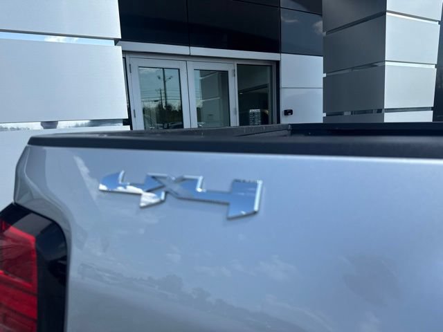 Certified 2021 GMC Sierra 2500 4x4 Regular Cab w/ Convenience Package image 12