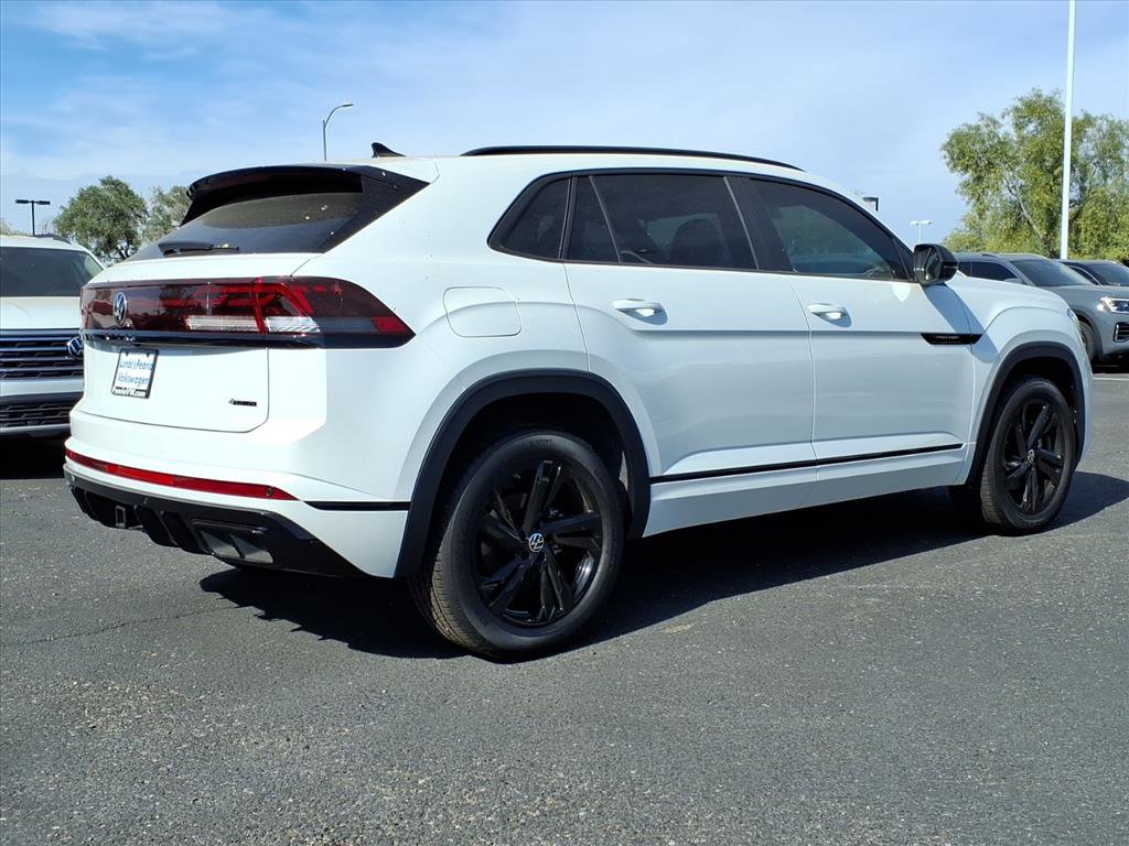 New 2026 Volkswagen Atlas Cross Sport SEL R-Line image 7