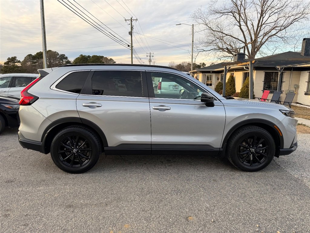 Used 2023 Honda CR-V Sport image 6