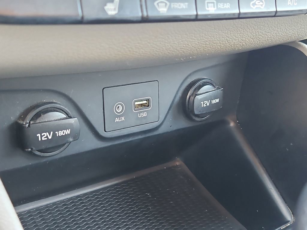 Used 2020 Hyundai Tucson Value w/ Cargo Package FWD image 27