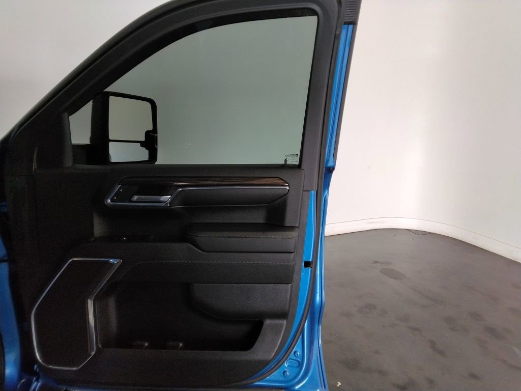 Used 2023 Chevrolet Silverado 1500 RST image 36