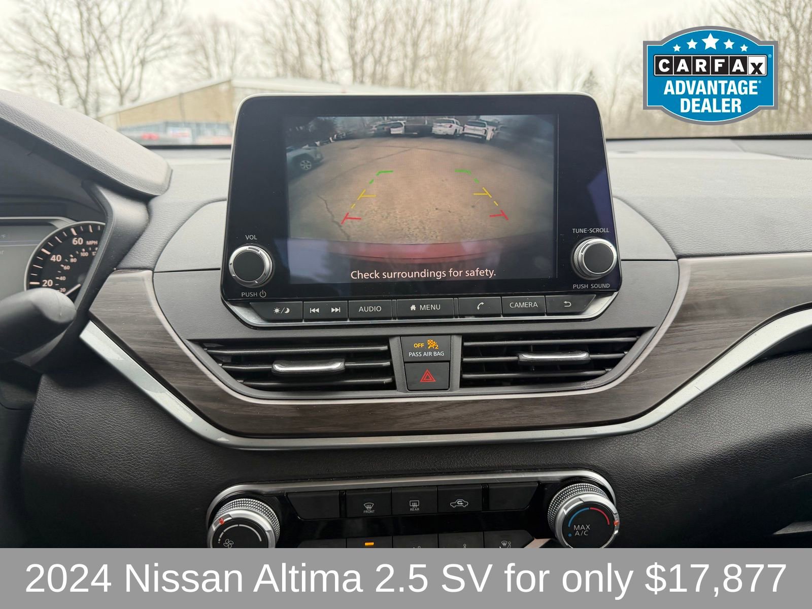 Used 2024 Nissan Altima 2.5 SV image 13