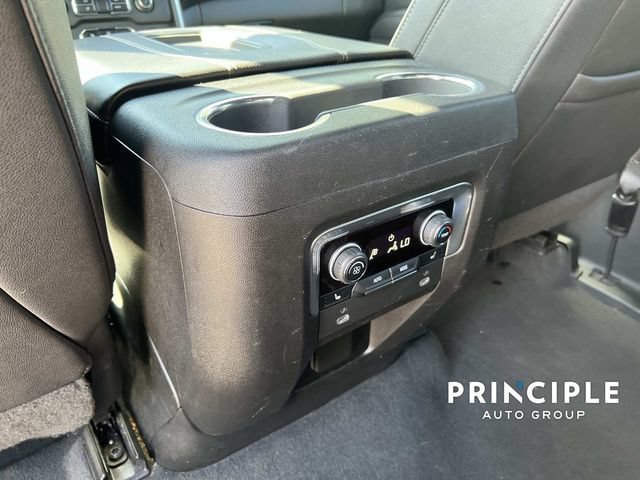Used 2023 Chevrolet Suburban Premier AWD/4WD image 30