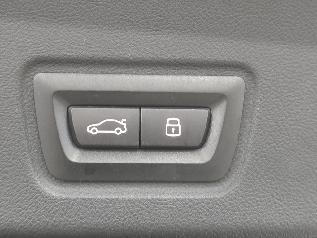 Certified 2023 BMW i4 eDrive35 RWD image 22