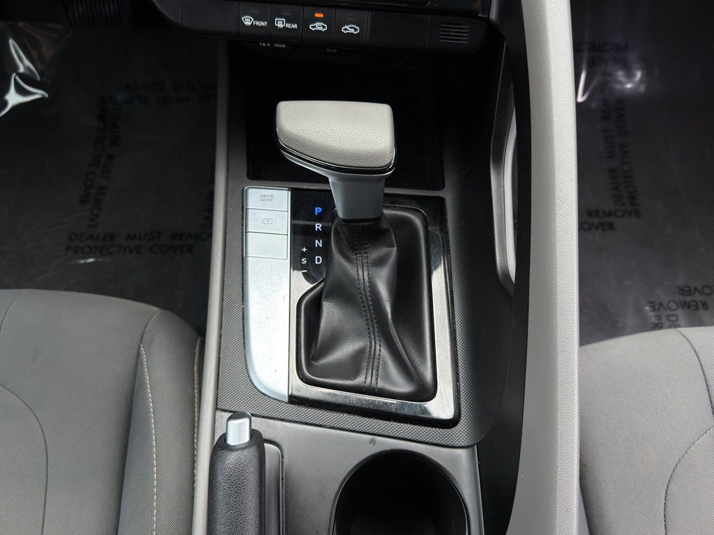 Used 2024 Hyundai Elantra SEL FWD image 19