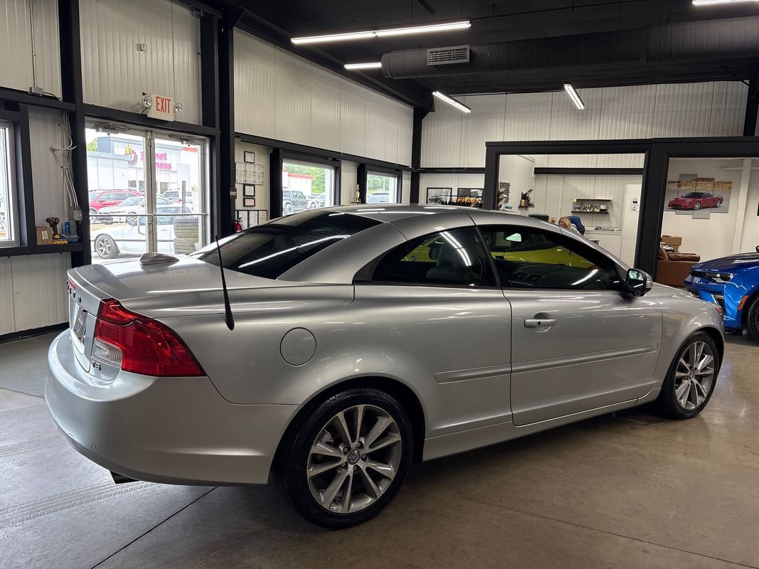 Used 2013 Volvo C70 T5 FWD image 12
