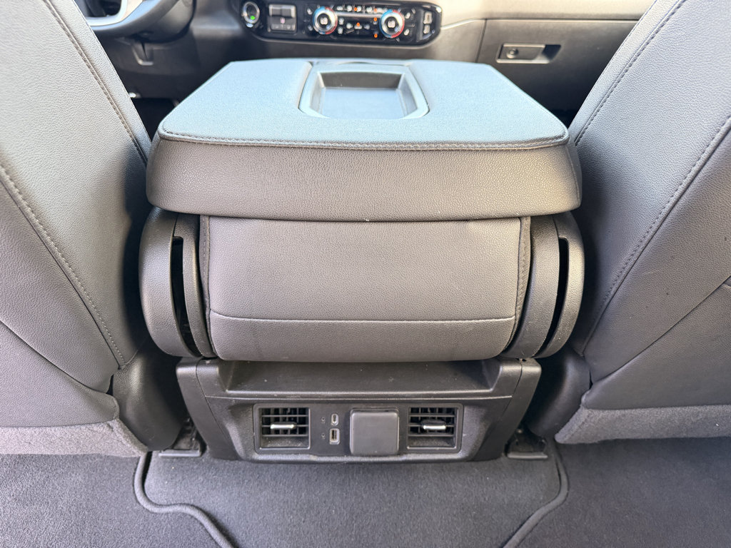 Used 2025 GMC Sierra 1500 SLT AWD/4WD image 17