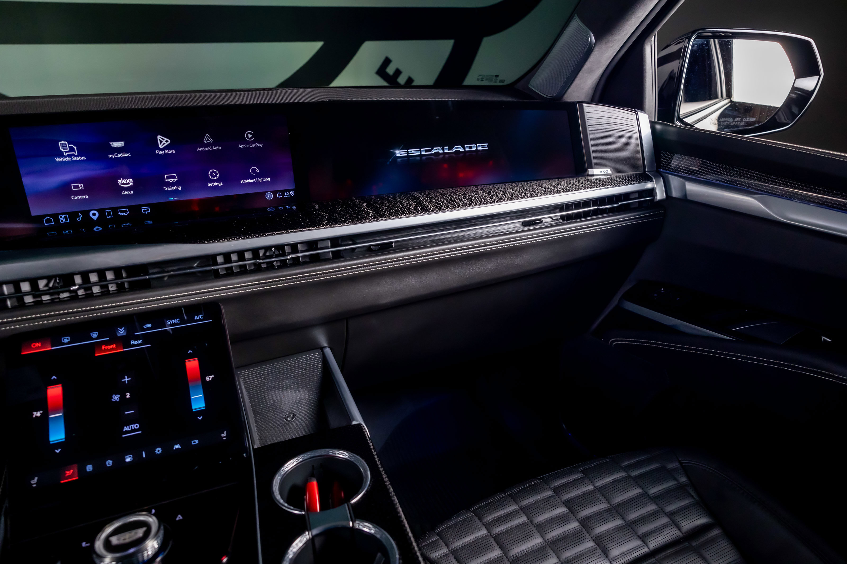 Used 2025 Cadillac Escalade V w/ LPO, ONYX Package AWD/4WD image 7