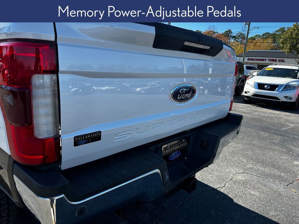 Used 2017 Ford F250 Lariat w/ Lariat Ultimate Package image 17