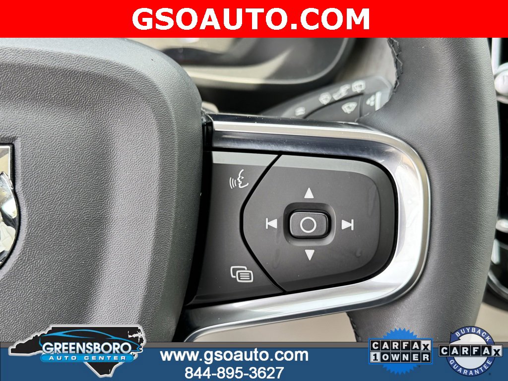 Used 2024 Volvo XC40 B5 Plus w/ Protection Package Premier image 24