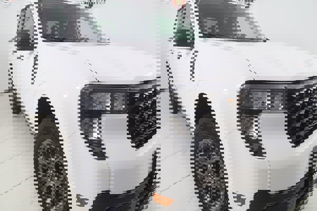 Used 2025 Ford Maverick XLT w/ 4K Tow Package image 14