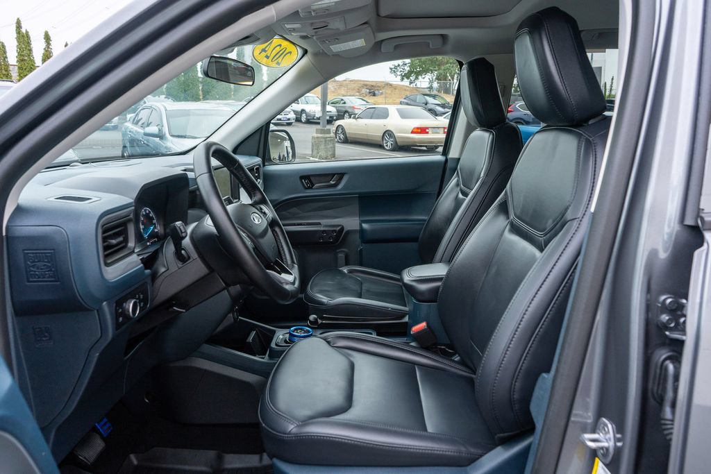Used 2024 Ford Maverick Lariat w/ Black Appearance Package FWD image 29