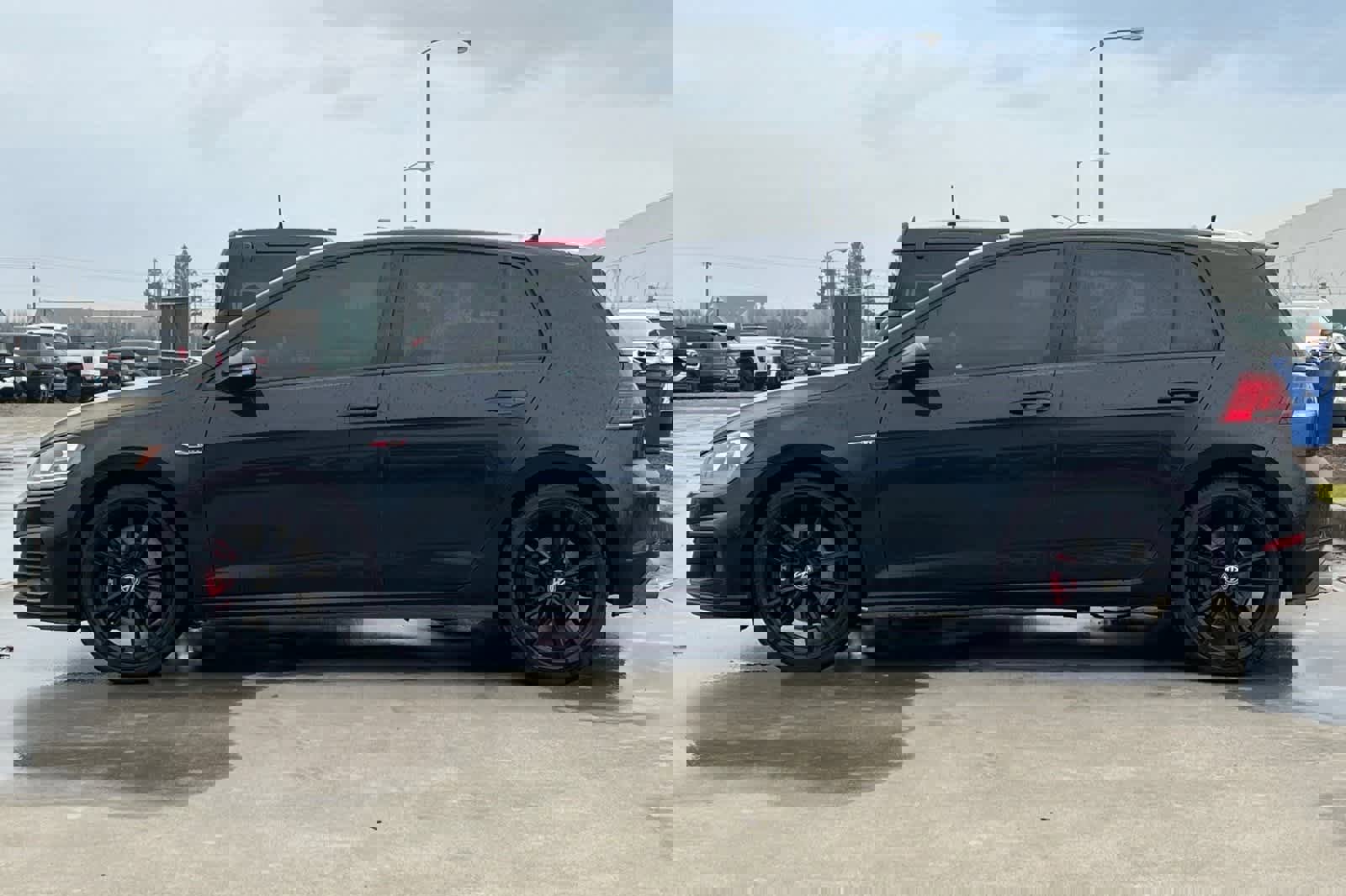 Used 2021 Volkswagen GTI S image 6