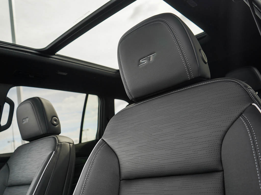 New 2026 Buick Enclave Sport Touring w/ Super Cruise Package image 22