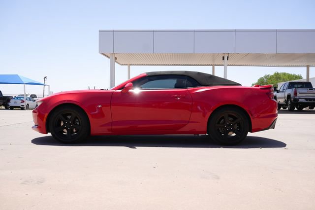 Used 2020 Chevrolet Camaro LT RWD image 6