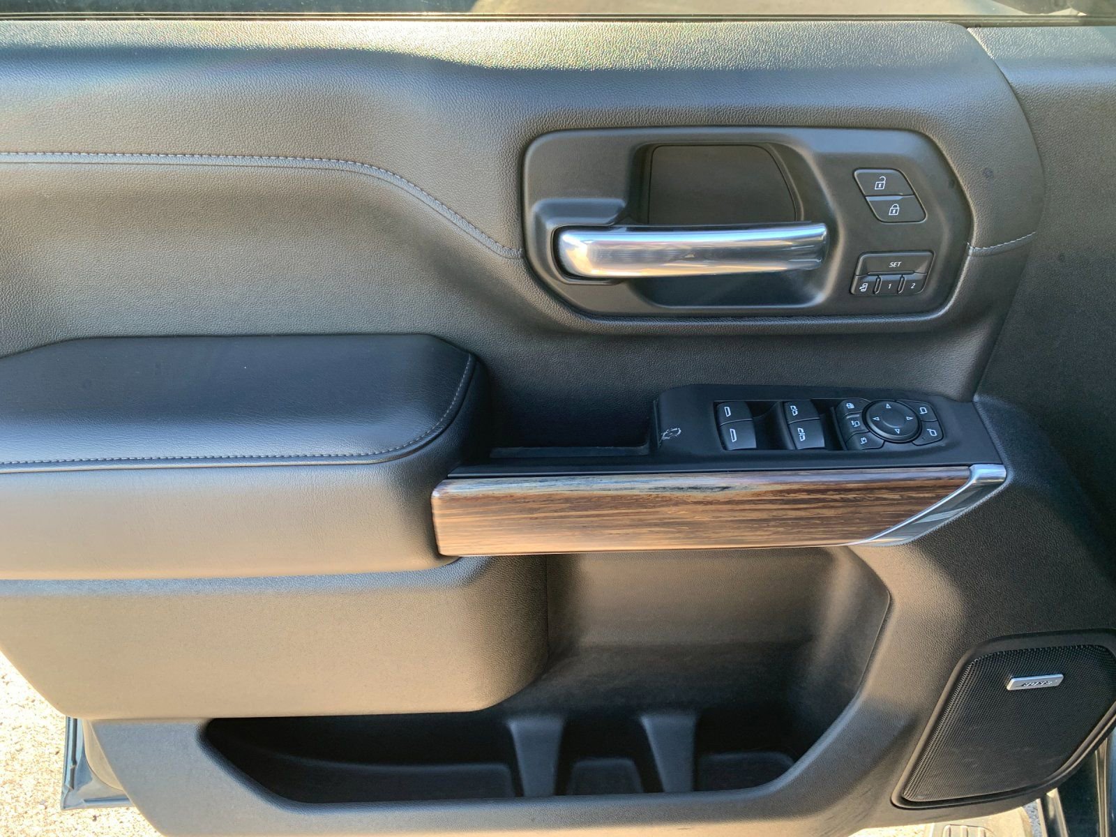 Used 2020 Chevrolet Silverado 3500 High Country w/ Z71 Off-Road Package image 12