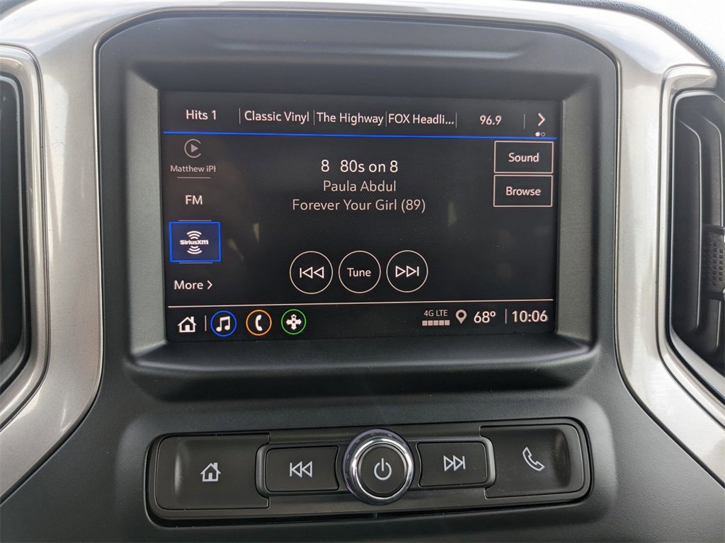 Used 2022 Chevrolet Silverado 1500 Custom image 17