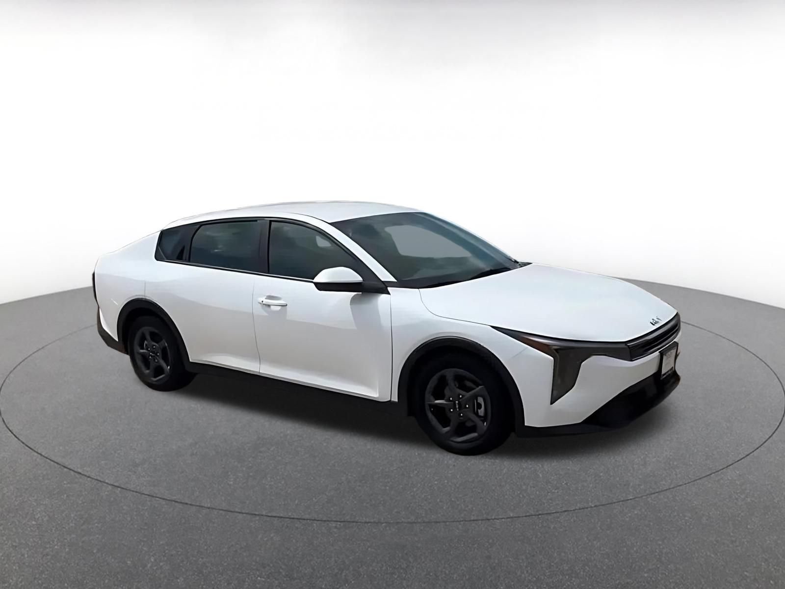 Used 2025 Kia K4 FWD video 2