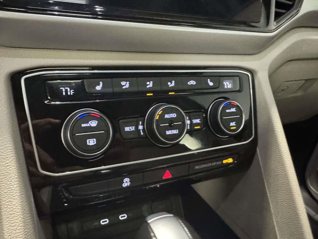Used 2022 Volkswagen Atlas SE AWD/4WD image 24