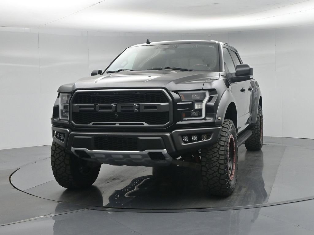 Used 2019 Ford F150 Raptor w/ Equipment Group 802A Luxury AWD/4WD image 57