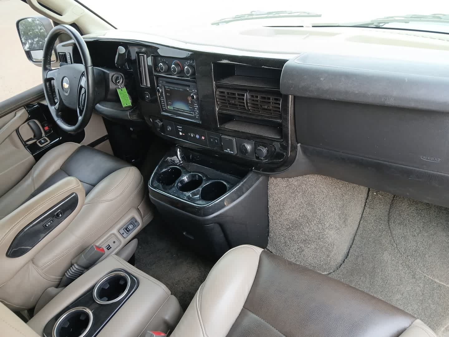 Used 2021 Chevrolet Express 2500 w/ Enhanced Convenience Package RWD image 53