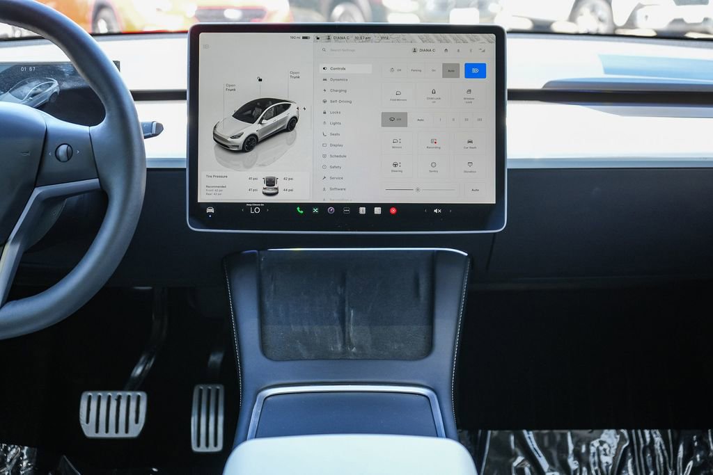 Used 2025 Tesla Model Y Performance AWD/4WD image 14