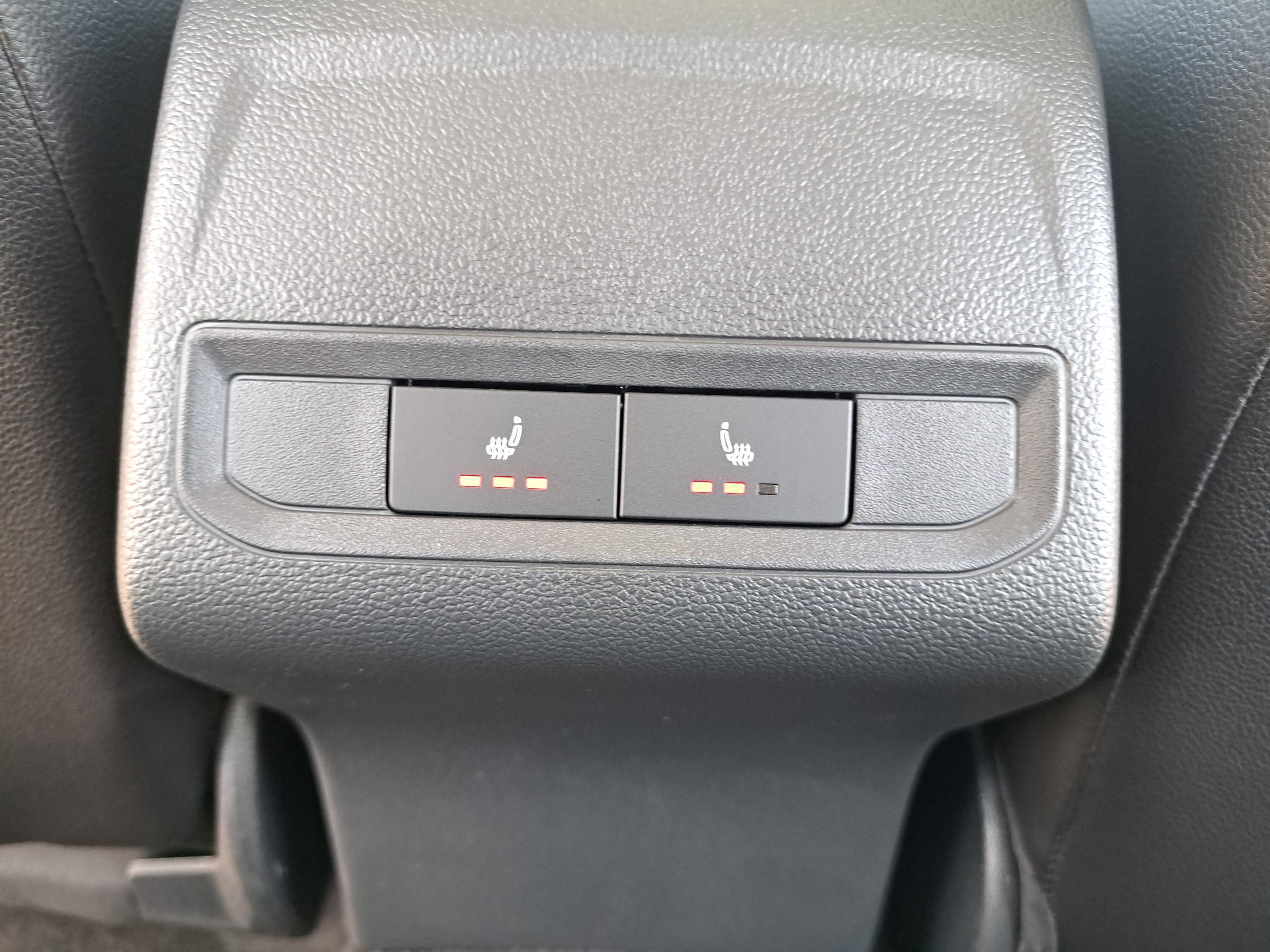 New 2026 Volkswagen Jetta SEL FWD image 12