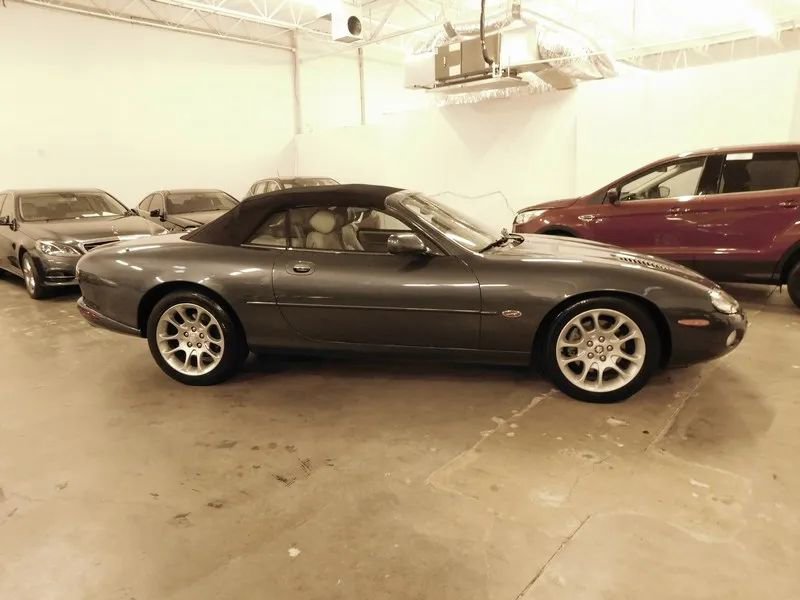 Used 2001 Jaguar XK8 Convertible RWD image 8