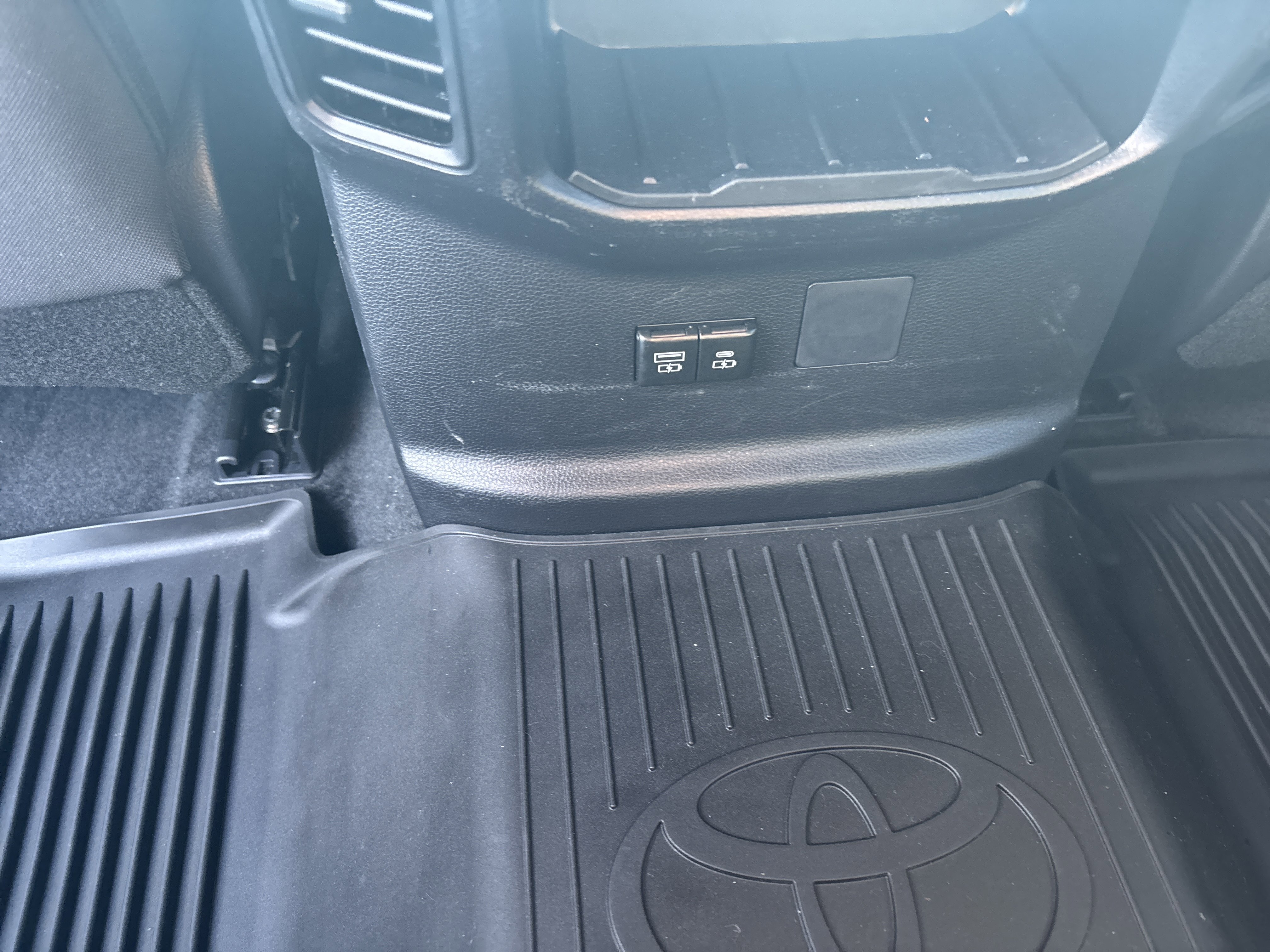 Used 2025 Toyota Tundra SR5 image 14