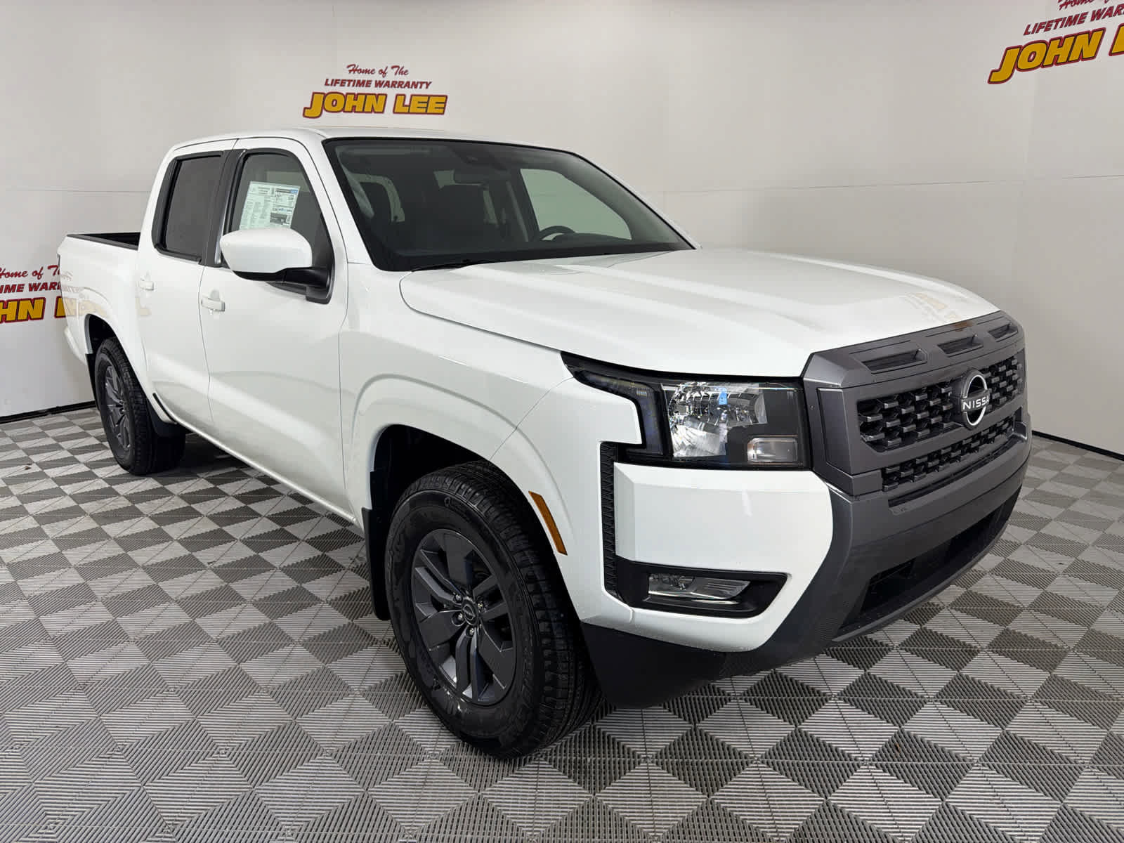 New 2025 Nissan Frontier SV w/ SV Convenience Package image 8