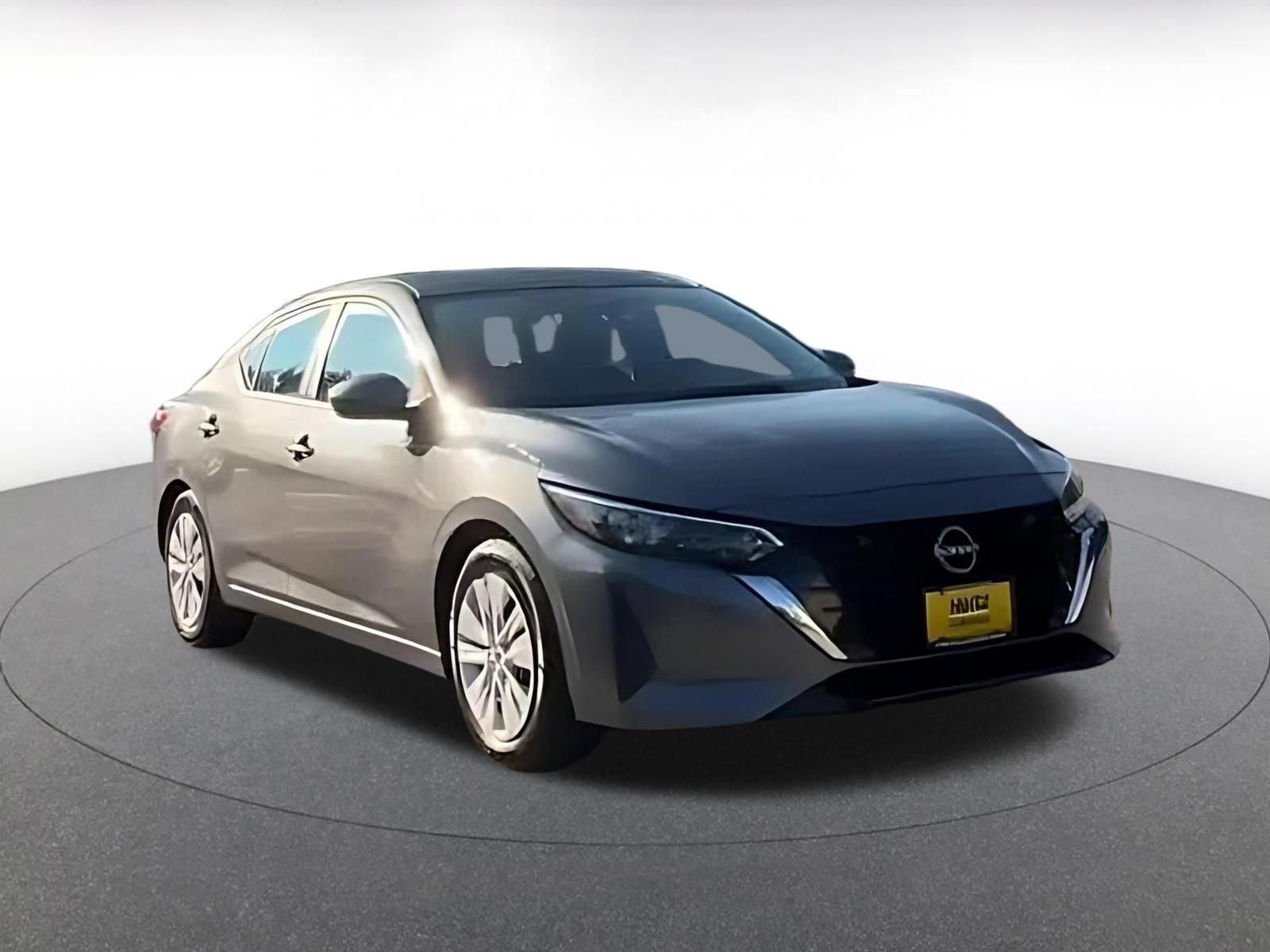 Used 2025 Nissan Sentra S FWD image 3