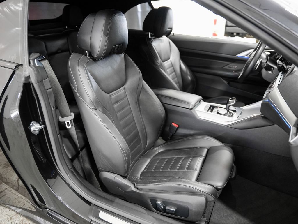 Used 2023 BMW M440i Convertible w/ Premium Package RWD image 25