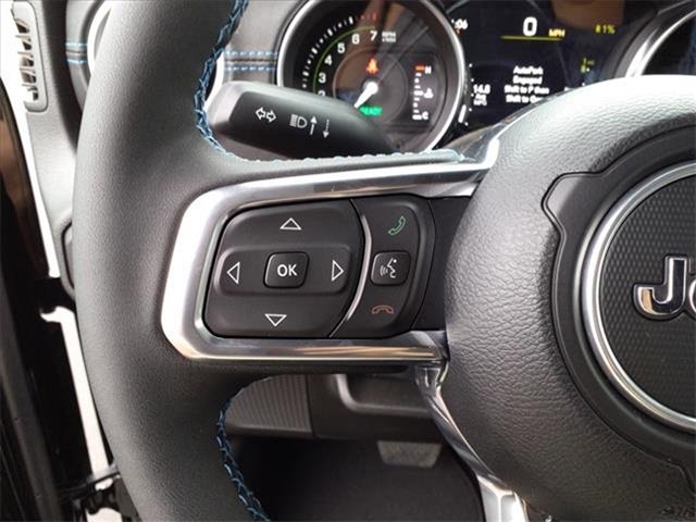 New 2023 Jeep Wrangler Unlimited Rubicon 4xe w/ Cold Weather Group image 29