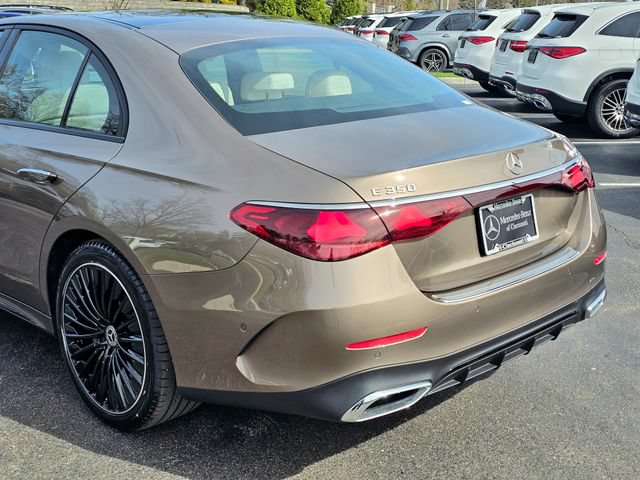 New 2026 Mercedes-Benz E 350 4MATIC Sedan image 10