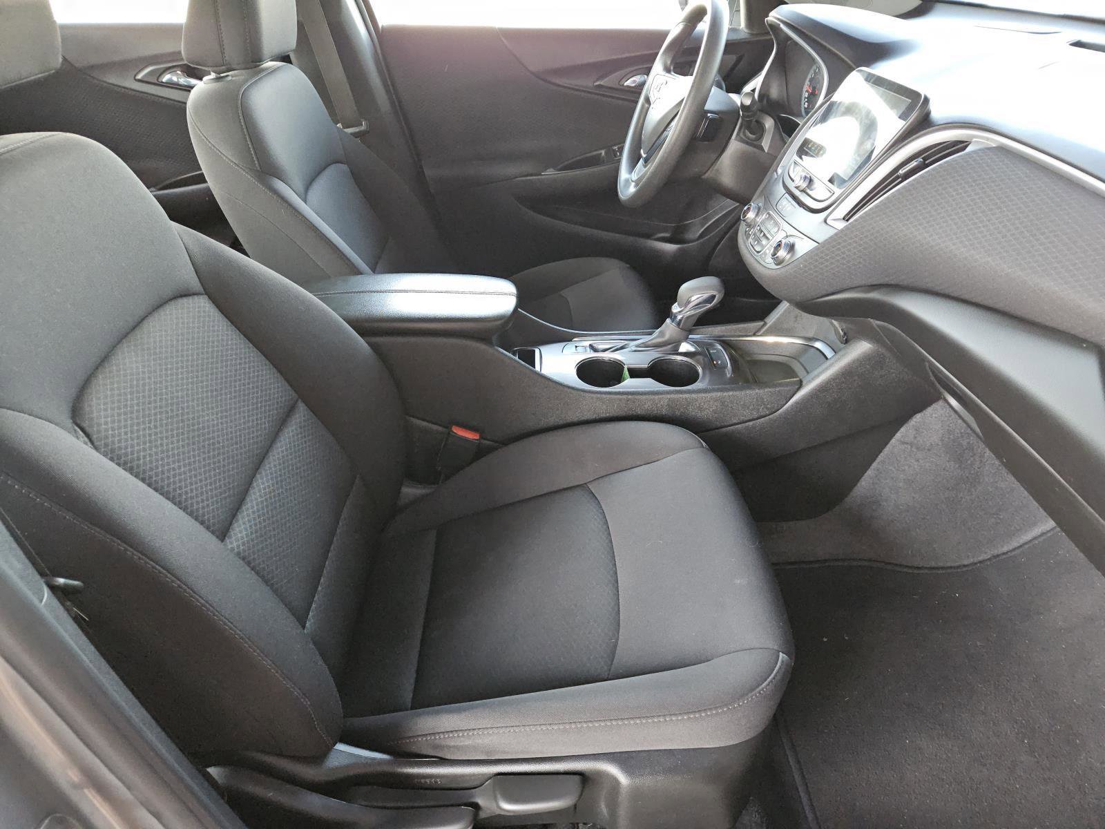 Used 2024 Chevrolet Malibu LT FWD image 30