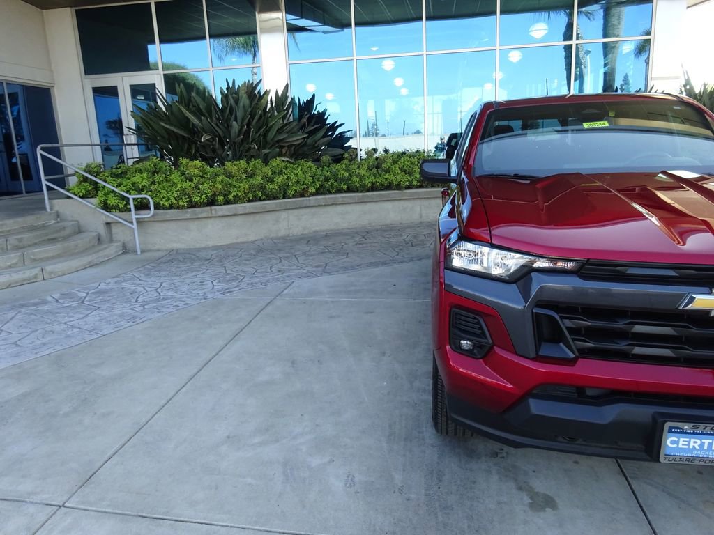 Certified 2023 Chevrolet Colorado LT w/ LT Convenience Package II image 34