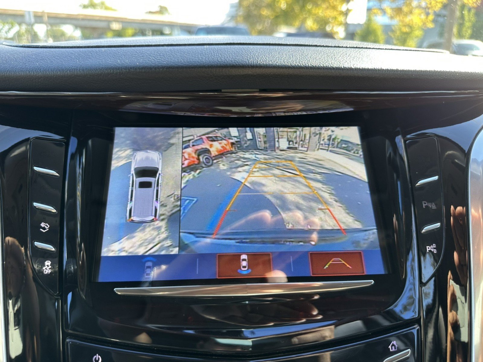 Used 2020 Cadillac Escalade ESV 2WD image 26