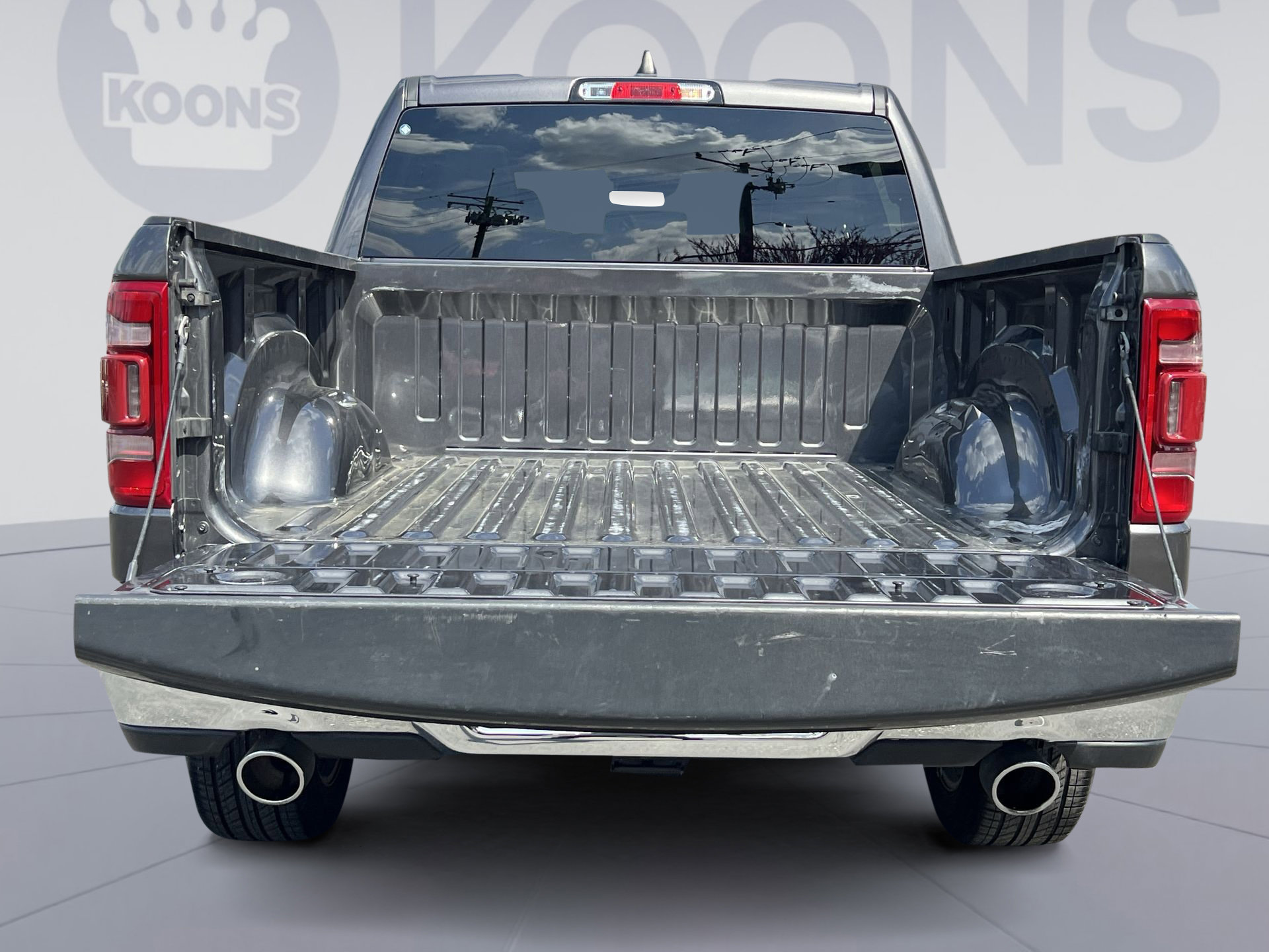 Used 2024 RAM 1500 Laramie image 24
