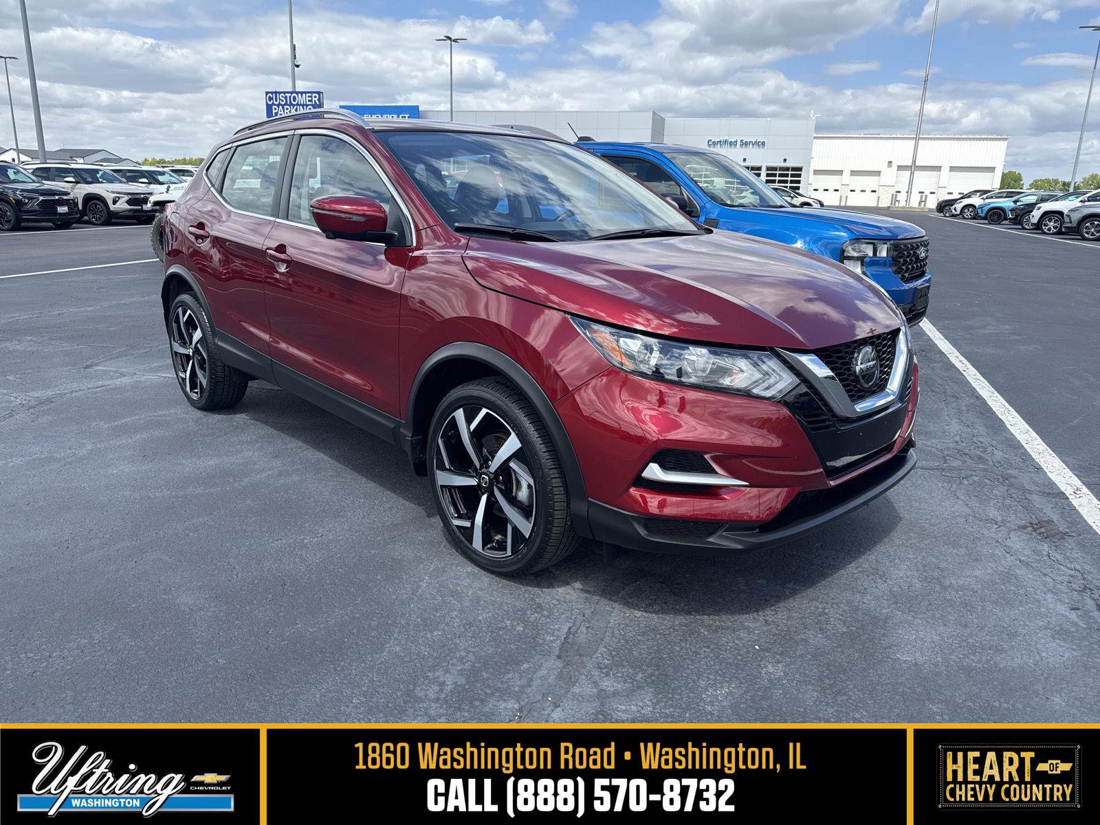 Used 2022 Nissan Rogue Sport SL AWD/4WD image 1