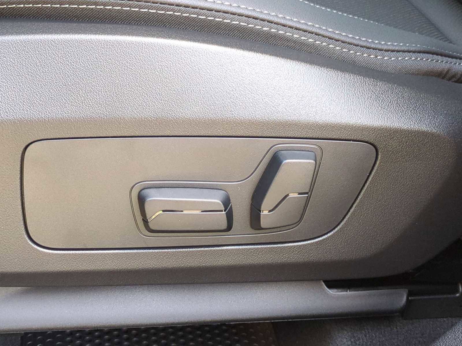 New 2026 BMW X1 xDrive28i image 18