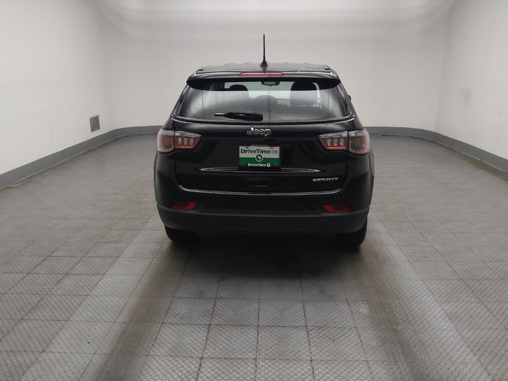 Used 2021 Jeep Compass Sport w/ Cold Weather Group FWD image 7