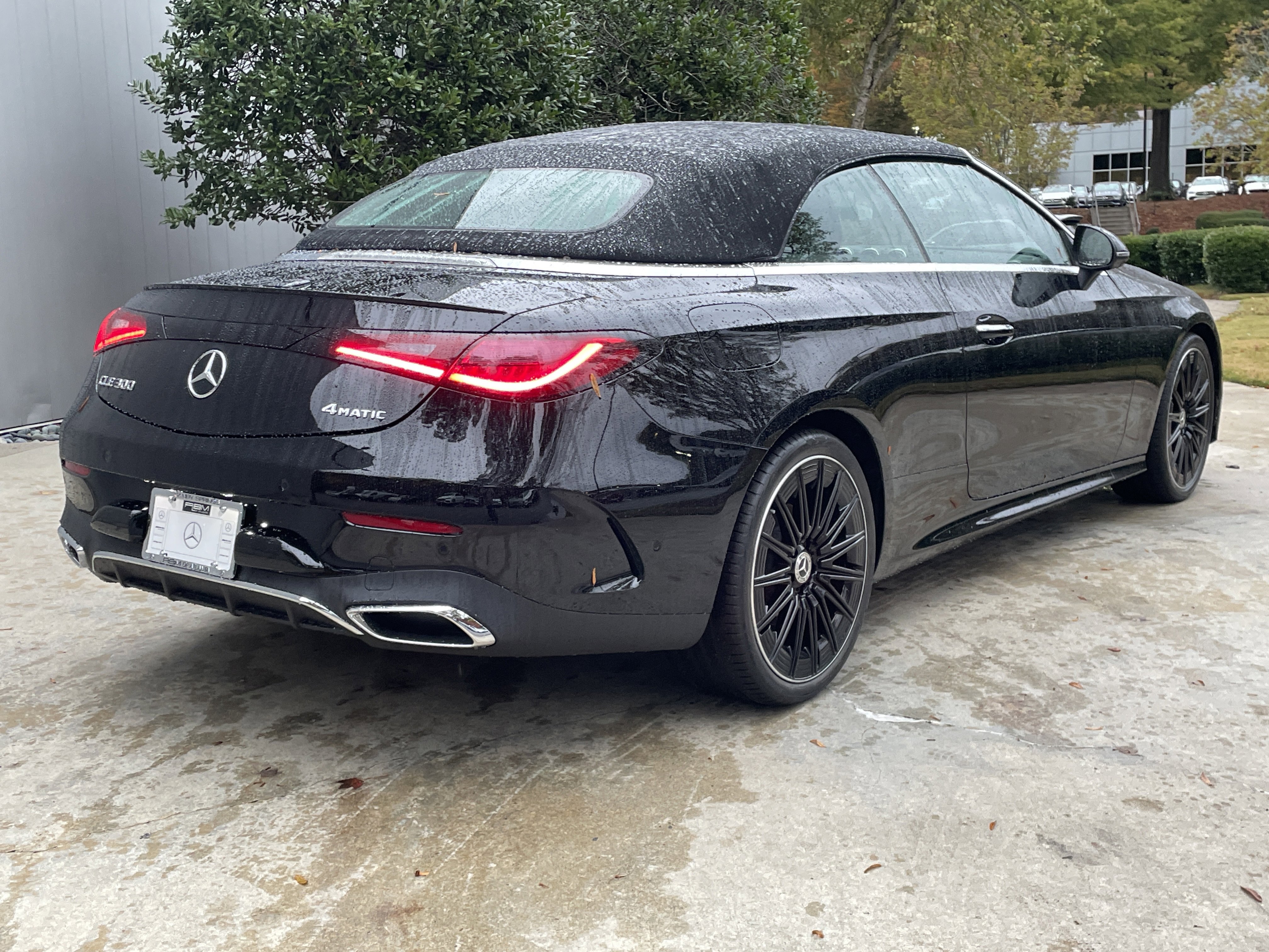 Certified 2024 Mercedes-Benz CLE 300 4MATIC Cabriolet image 10