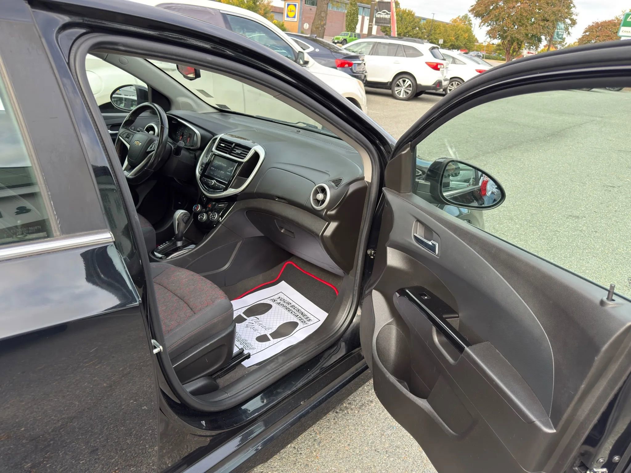 Used 2017 Chevrolet Sonic LT w/ Fun and Sun Package image 9