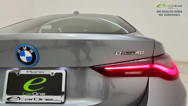 Used 2024 BMW i4 eDrive40 w/ Premium Package RWD image 26