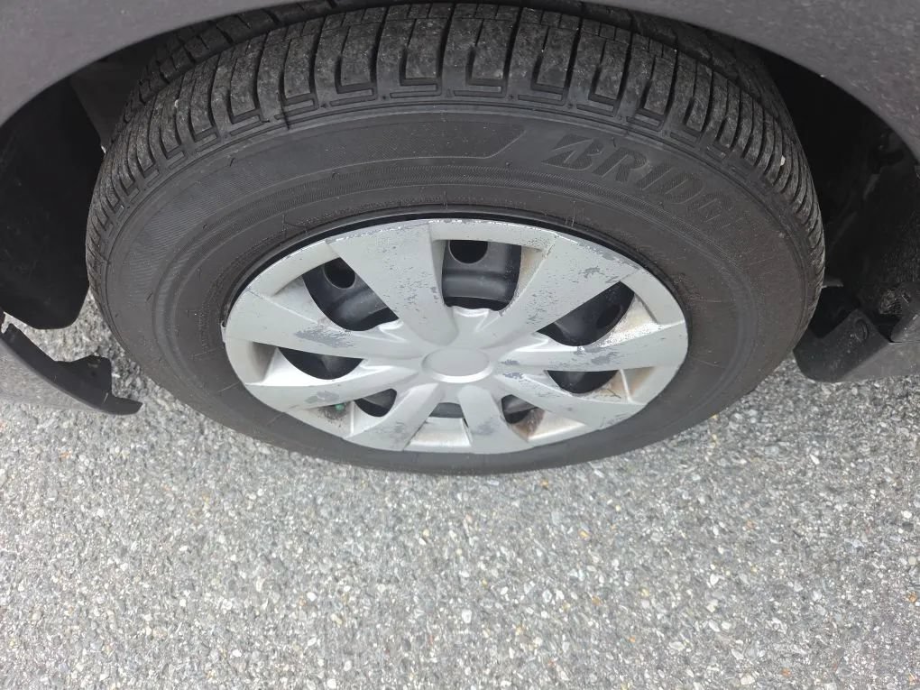 Used 2013 Toyota Corolla L FWD image 22